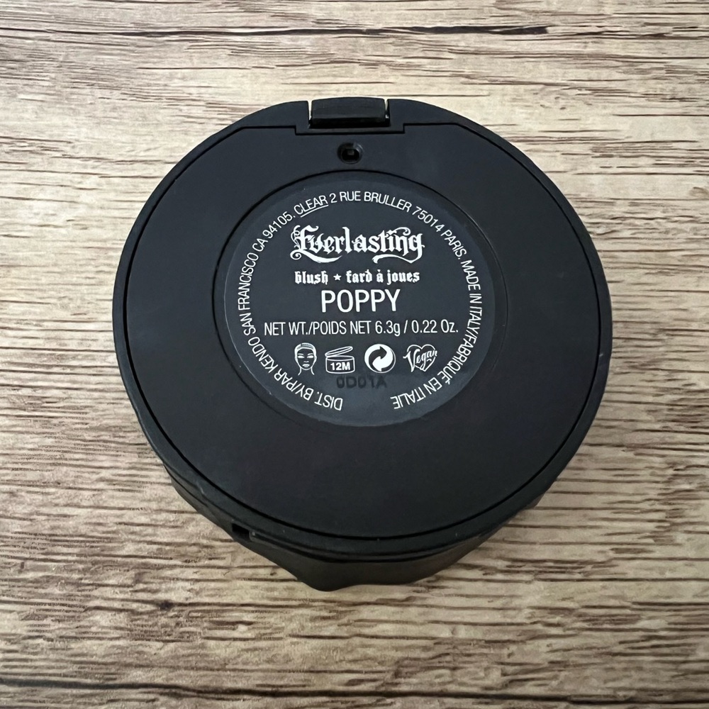 KVD blush in the color poppy - Picture 3 of 7